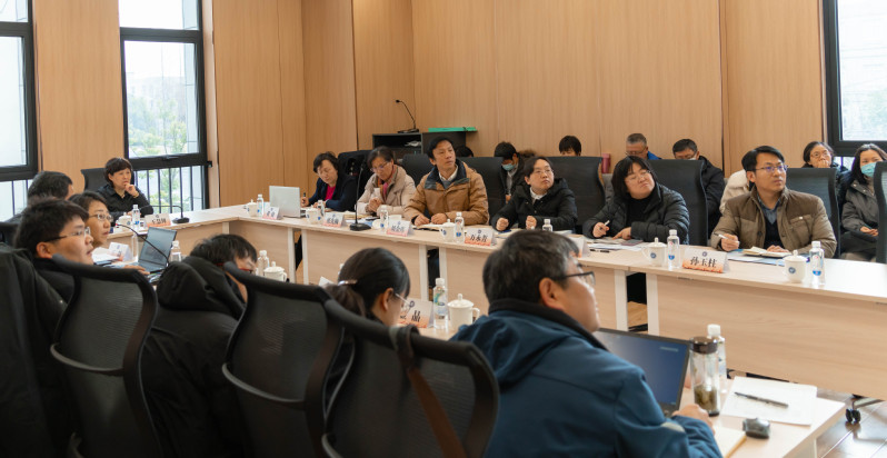 王慧锋副校长一行赴计算机科学与工程系开展专项工作调研