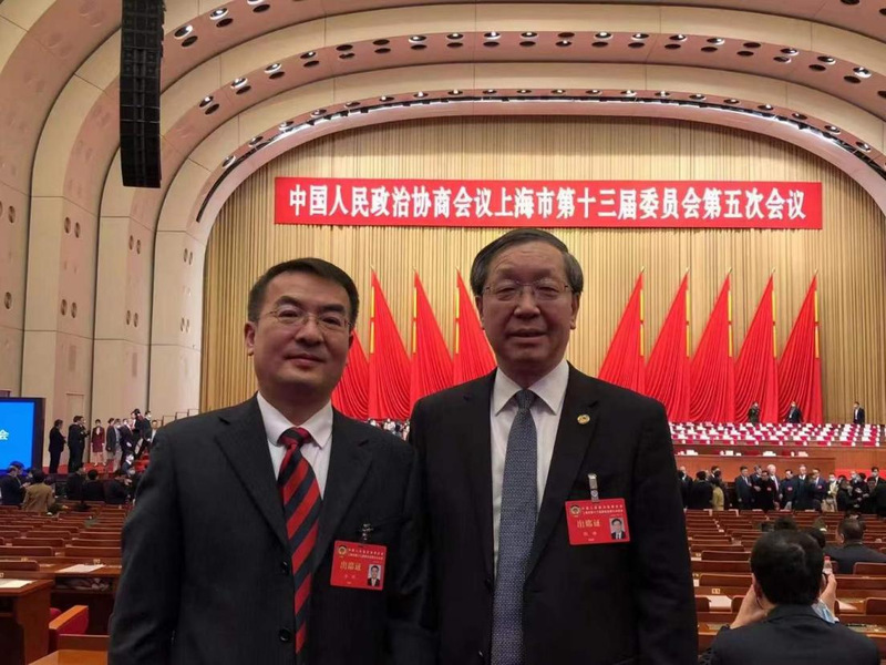 我校市人大代表、政协委员在两会上建言献策履职尽责